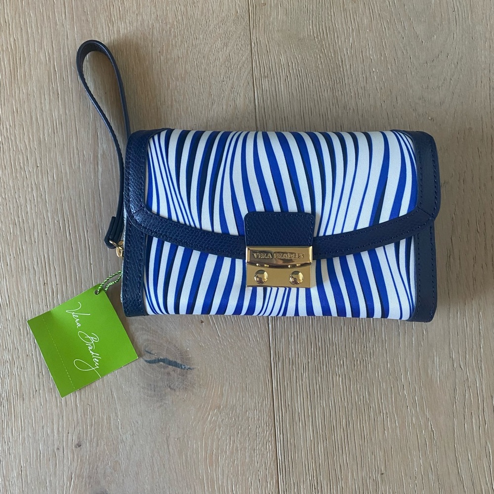 NWT Vera Bradley Ultimate Wristlet Wavy Stripe - BB1